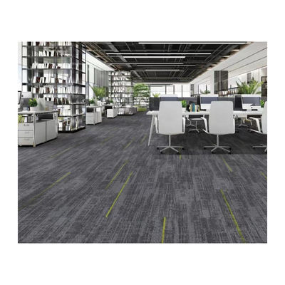 Piastrelle antiscivolo per tappeti 50x50 scelta professionale per pavimenti modulari per uffici