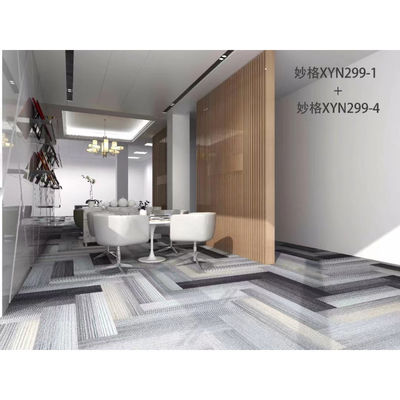 Piastrelle per tappeti per ufficio modulari 50x50 con design di lusso e caratteristica rimovibile