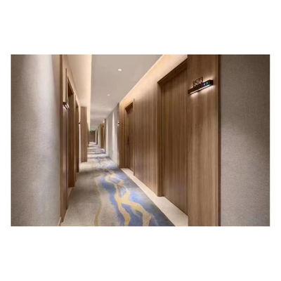 Disegno quadrato tappeto impermeabile da parete a parete 80% lana 20% nylon per pavimenti commerciali