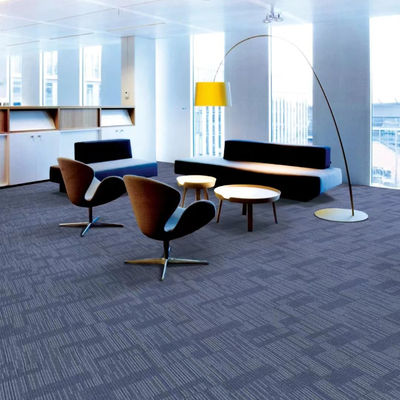 Commercial Office Modular PE Backing Carpet Tiles 50x50 con puzzle a modello quadrato